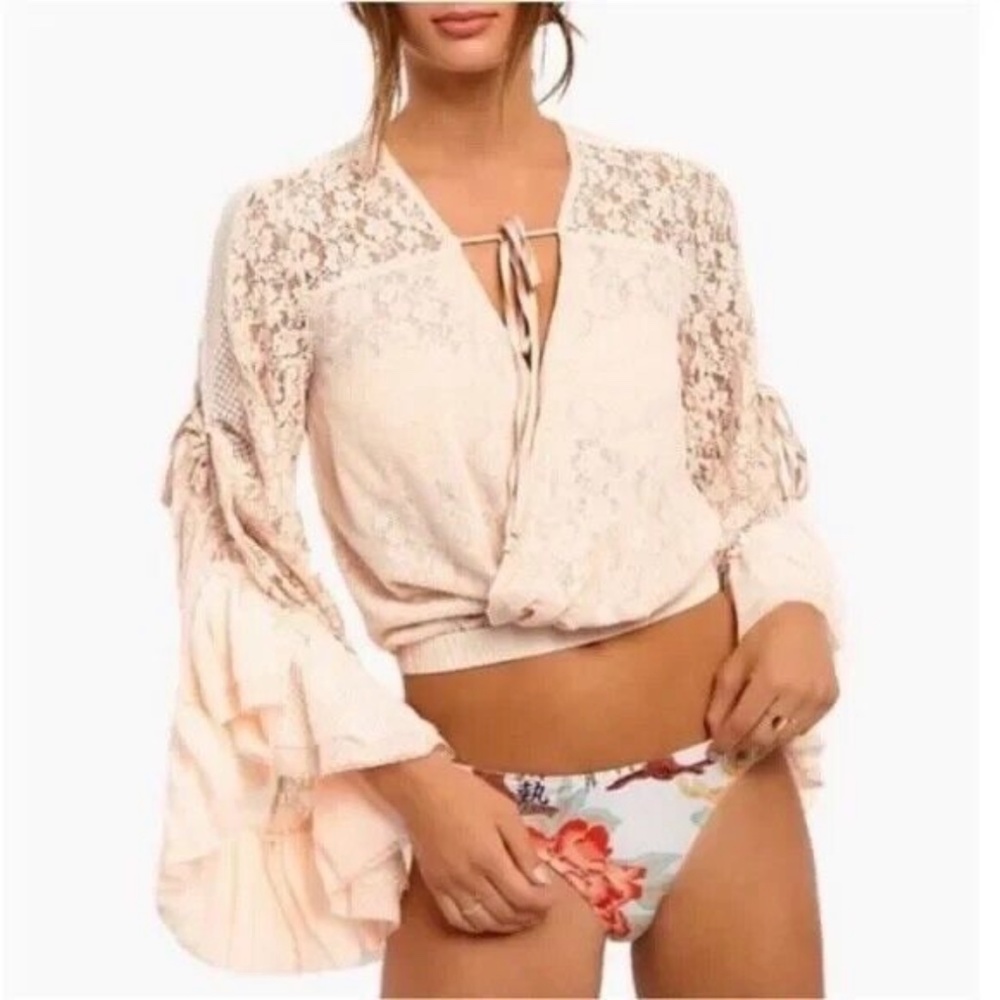 We Are HAH Kimono Lace Pink Long Ruffled Bell Sleeve Blouse Size M